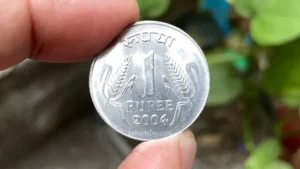 1 Rupee coin 2004